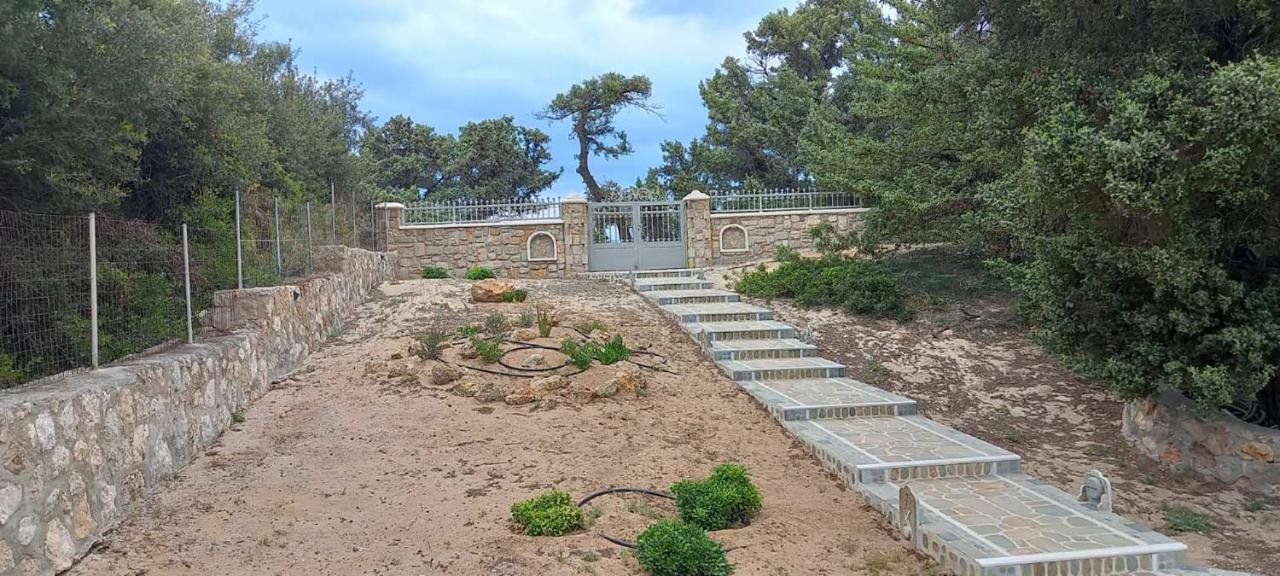 Elafonisos: Two Storey House On The Sea Front Extérieur photo