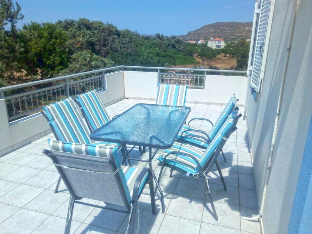 Elafonisos: Two Storey House On The Sea Front Extérieur photo
