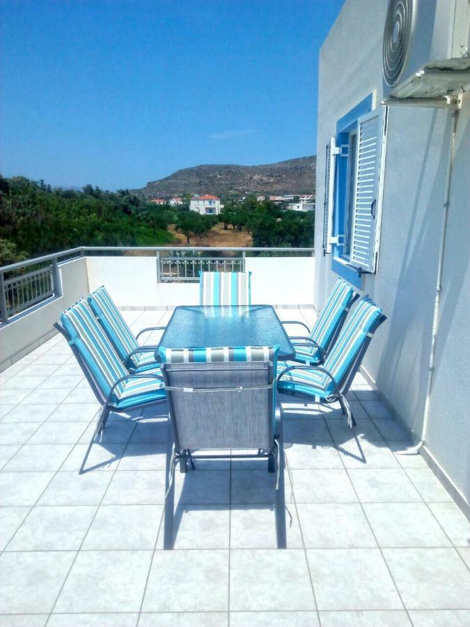 Elafonisos: Two Storey House On The Sea Front Extérieur photo